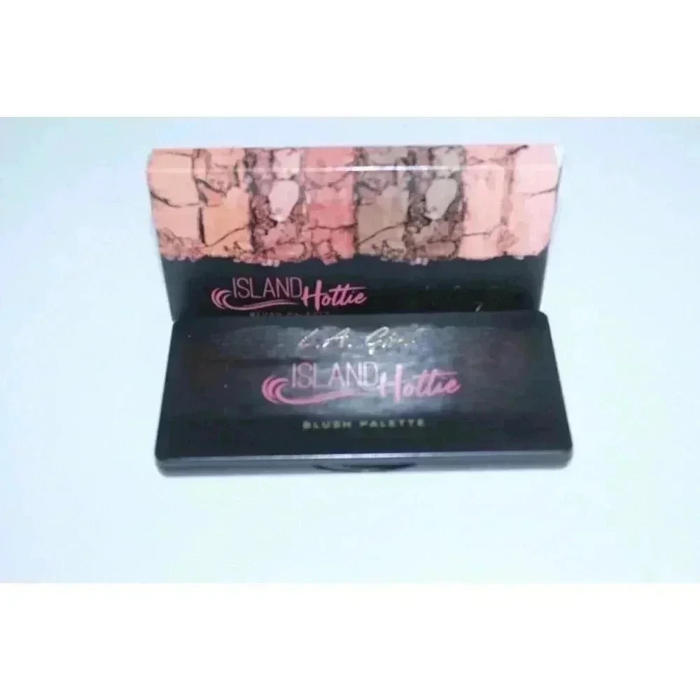 L.A. Girl Blushed Babe Blush Palette - 4.6oz Inspiring Beauty‎ New Unopened